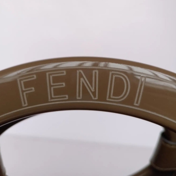 FENDI RUNWAY SHOPPER TOTE - Picture 6 of 11